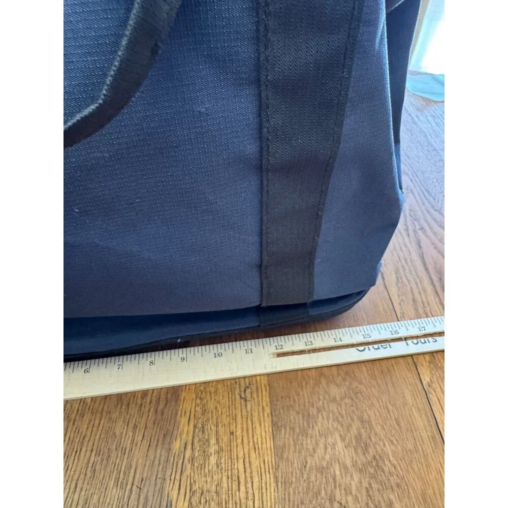 Pet Carrier Tote Navy Mesh Ends & Top Zipper Openings Cats Small Dogs